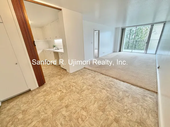 1610 Kanunu St APT 906, Honolulu, HI 96814