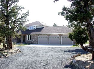 11196 SW Austin Rd, Bend, OR 97701
