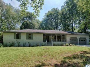 125 Rachel Dr, Huntsville, AL 35806