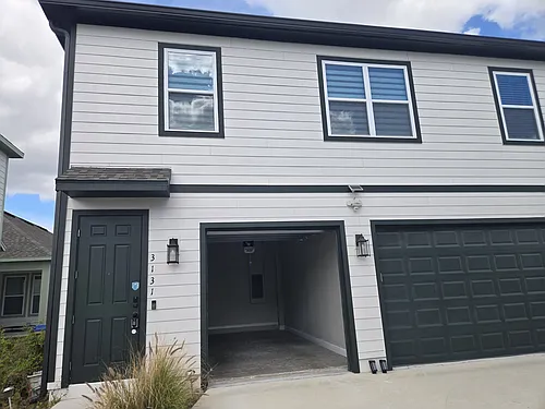 3131 Voyager Ave Photo 1