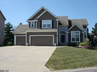 505 SW Seagull St, Lees Summit, MO 64082