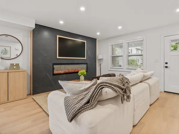 8 Farley St, Greenwich, CT