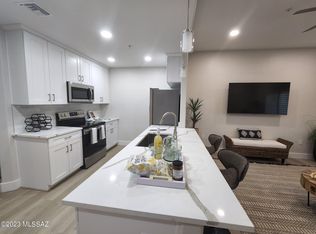 2032 E River Rd #101, Tucson, AZ 85718