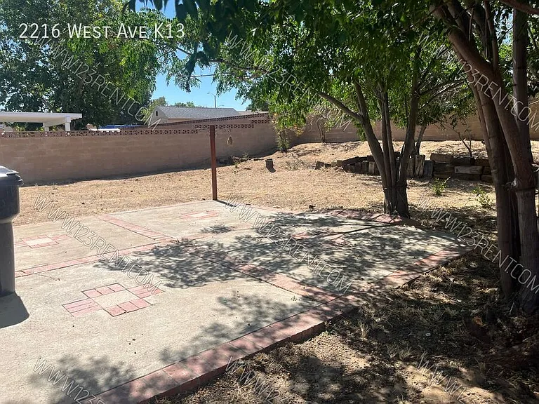 2216 W Avenue K13 — Photo 15