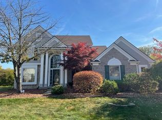 280 Queen Anne Dr, Canton, MI 48187