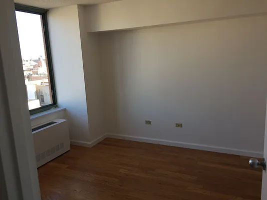 Rented by The Dermot Realty Management Company | media 20