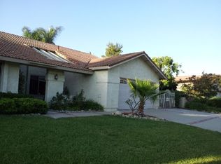 1423 W Notre Dame St, Upland, CA 91786