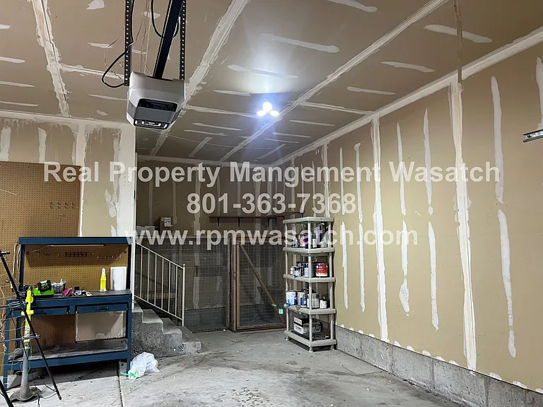 7455 S 4950 W — Photo 37