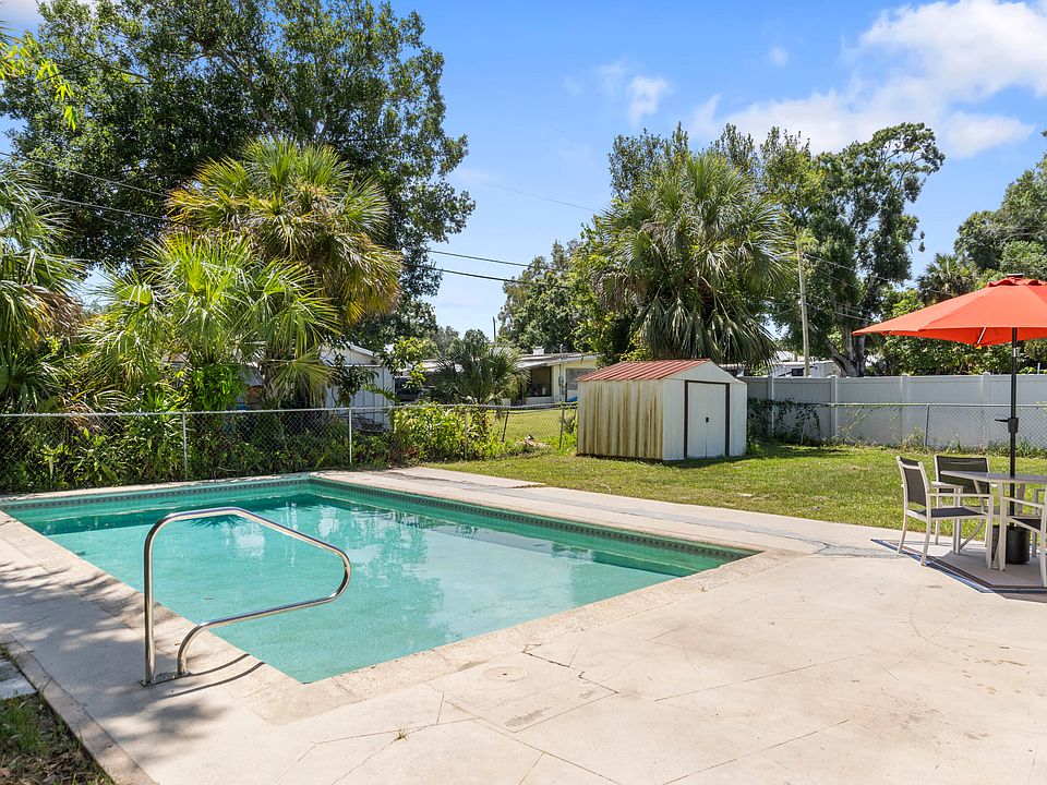 1st image of 1776 35th Avenue