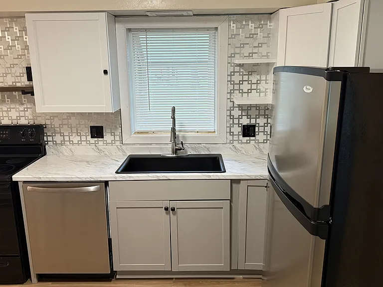 2316 Lima Ln — Photo 38