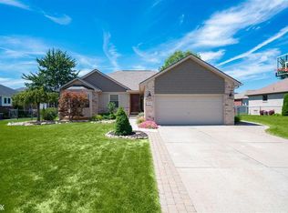 53673 Hubs Ln, Chesterfield, MI