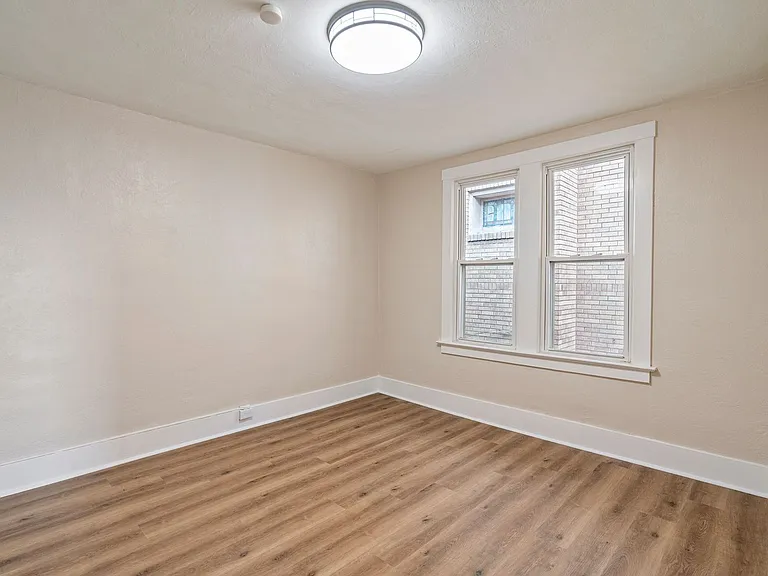 1680 Potomac Avenue — Photo 6