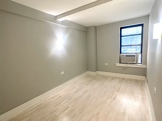 Rented by Tourma Realty LLC | media 5