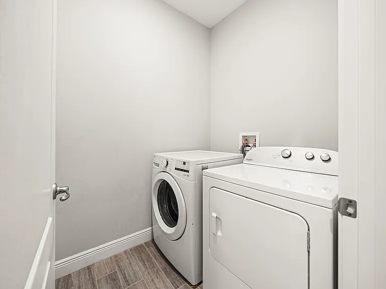 3520 Savannahs Trl — Photo 2