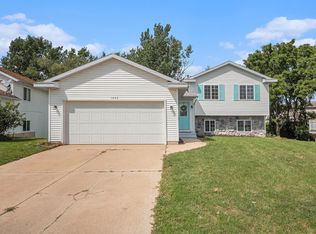1849 Crosswinds Ct SE, Kentwood, MI 49508