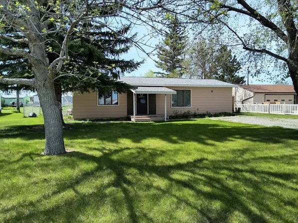6 N Montana St, Conrad, MT 59425