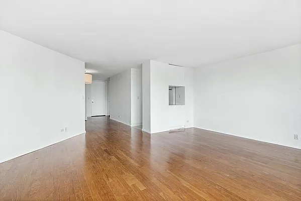 Rented by Compass | media 14