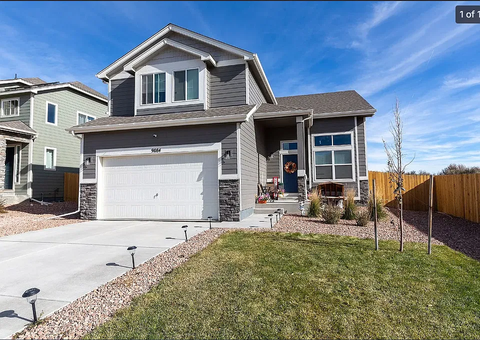9084 Peaceful Valley Rd