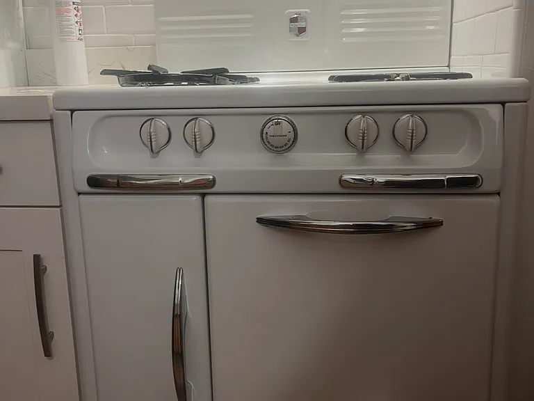 1155 Francisco St #A — Photo 11