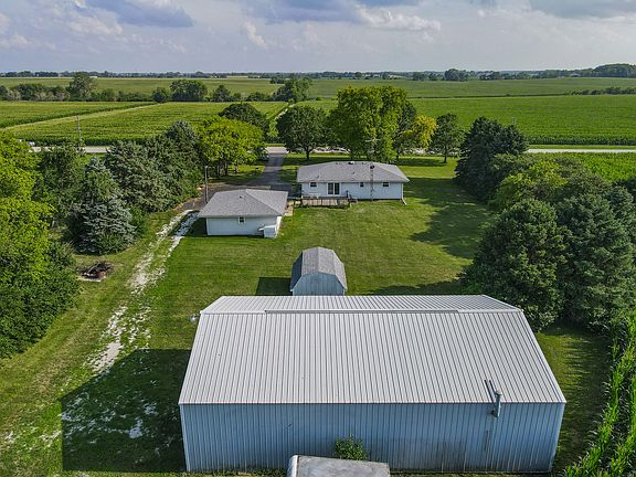 3rd image of 19600 W Peotone Rd