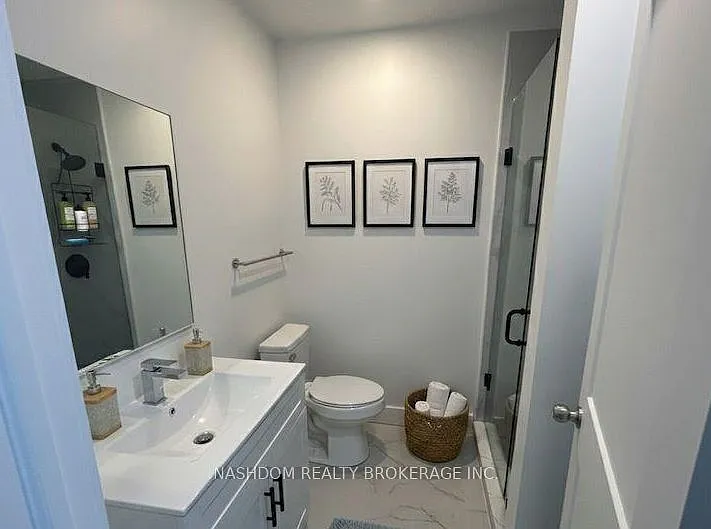 259 John St S #1 — Photo 4