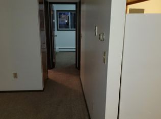 618 Heritage Dr APT 6, Brookings, SD 57006