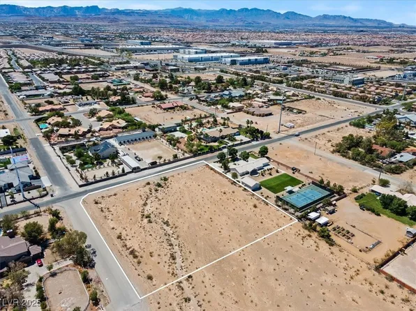 Edmond St, Las Vegas, NV 89139