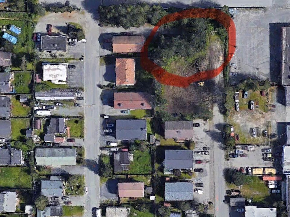 1st image of 3400 Indiana St