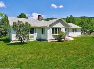 59 Molyneaux Rd, Camden, ME 04843