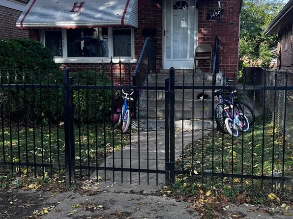 1450 W 114th Pl, Chicago, IL 60643