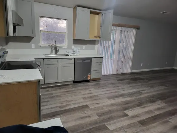 4536 E Simpson Ave, Fresno, CA 93703