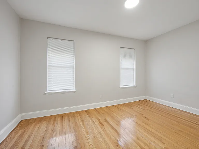 254 W Zeralda St — Photo 13