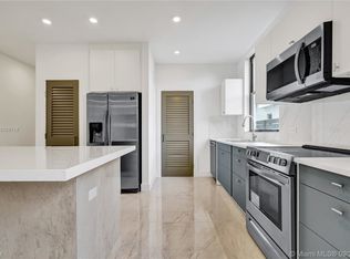 2877 SW 33rd Ave, Miami, FL 33133