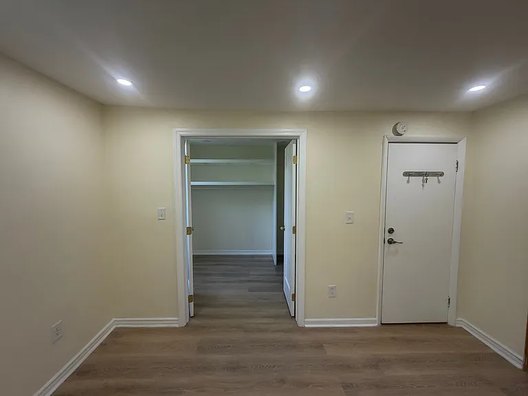 398 Monroe St #2 — Photo 8