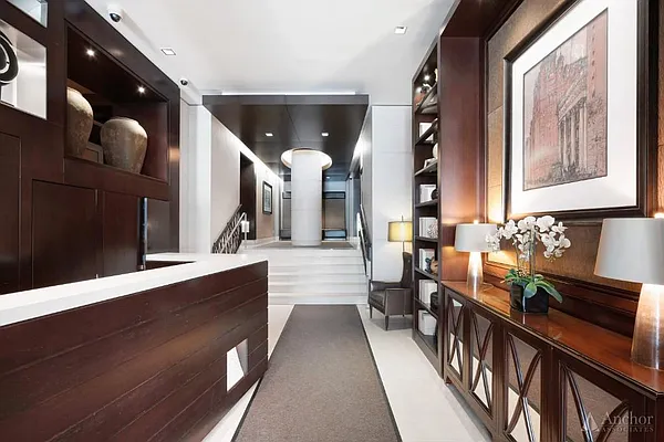 Rented by Anchor Associates | media 11