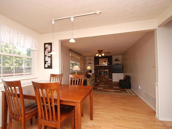 5th image of 6768 Welland St