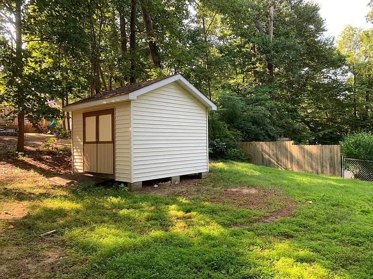 8441 Pine Blvd — Photo 30