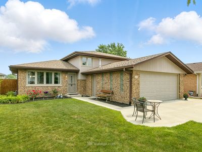 16821 89th Ave, Orland Hills, IL, 60487