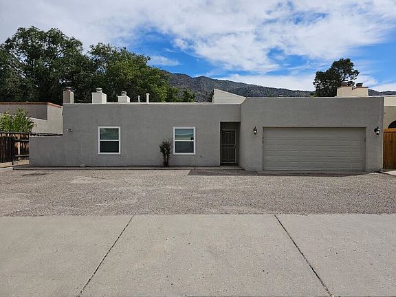 2nd image of 2832 Palo Verde Dr NE