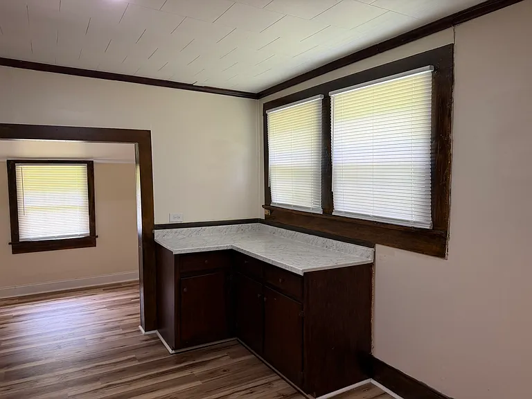 2665 E Ridge Rd — Photo 6