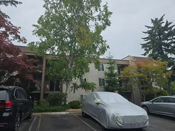 14630 NE 32nd St APT E20, Bellevue, WA 98007