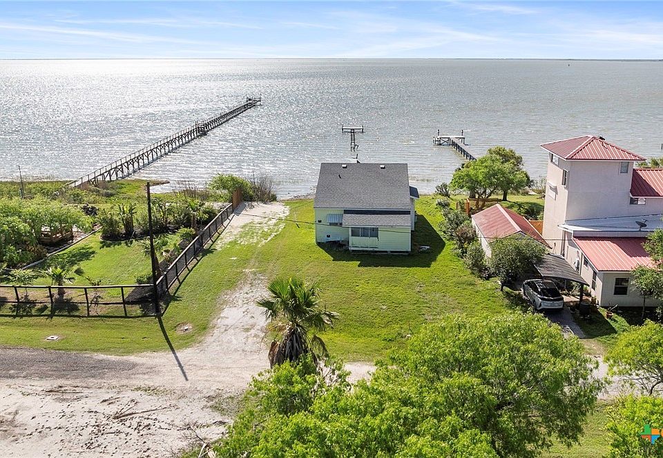 1st image of 720 Copano Bay Dr