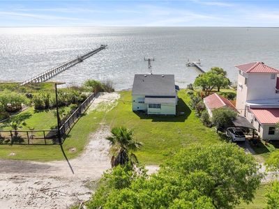 720 Copano Bay Dr, Bayside, TX, 78340