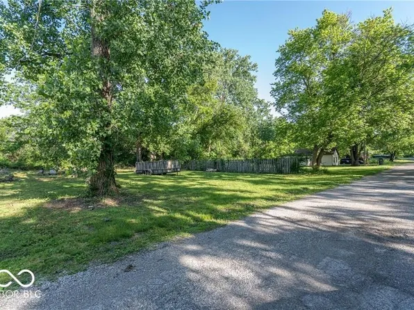 3442 Asbury St, Indianapolis, IN 46227