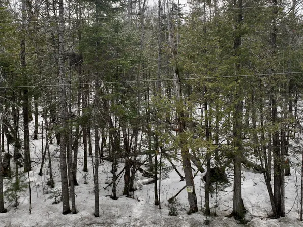 00 exeter Road, Garland, ME 04939