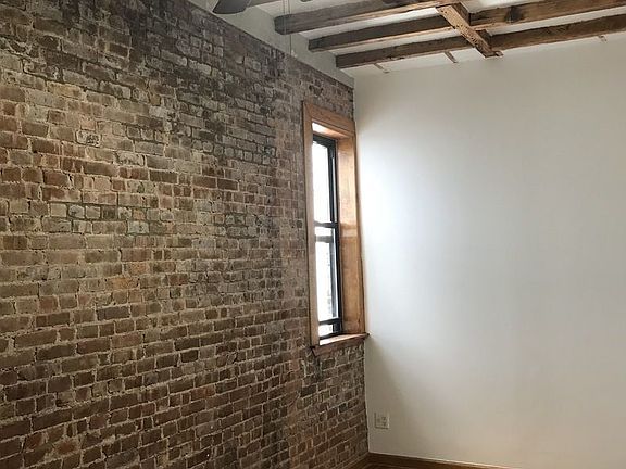 4th image of 2312 1st Ave APT 4S