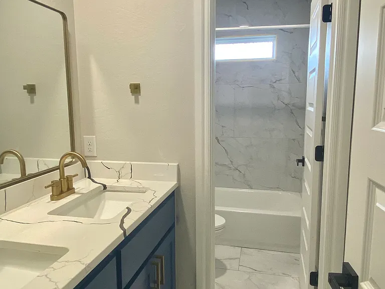210 Meadowlark Ln — Photo 14
