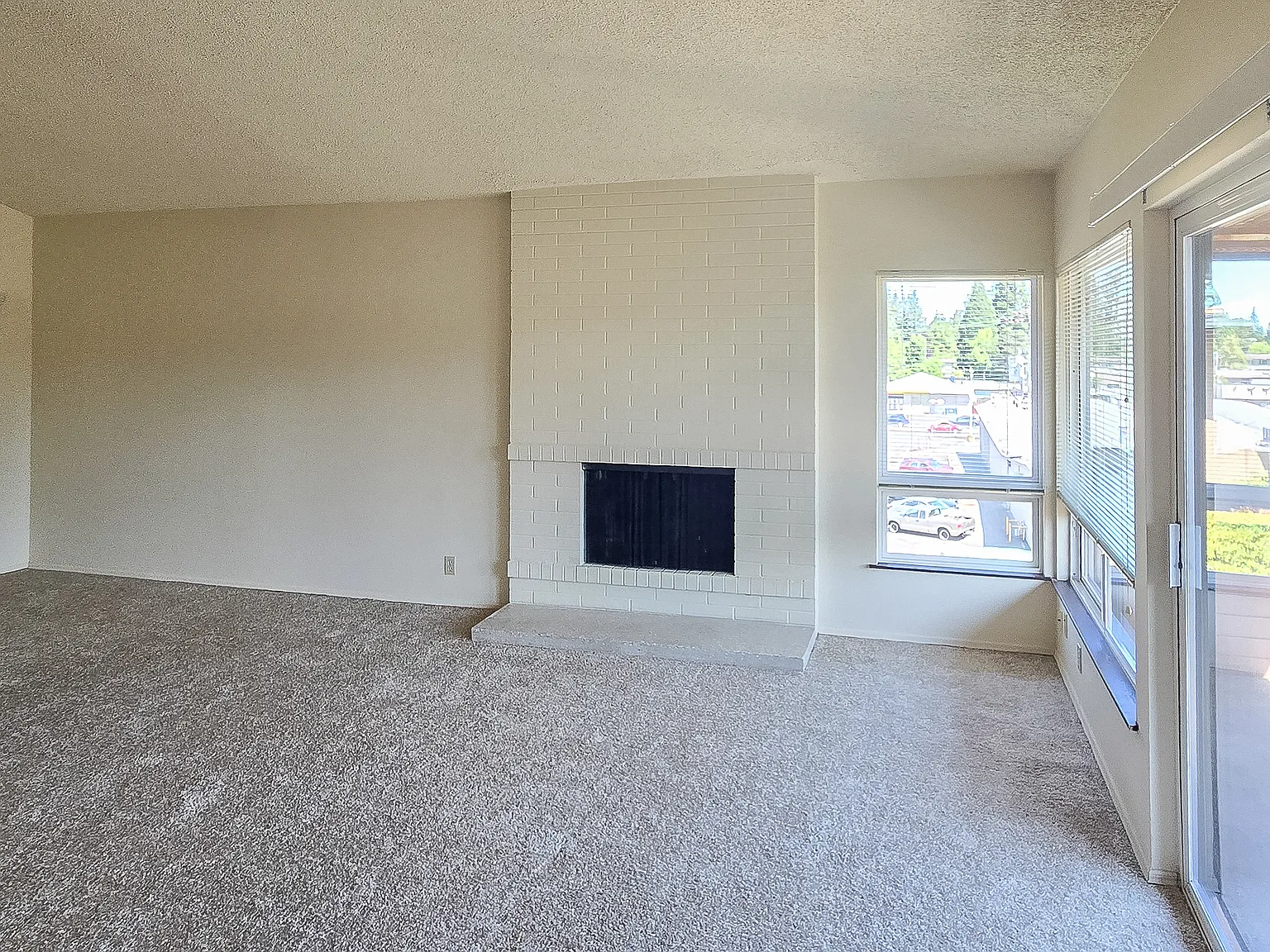 Highlands Apartments — Photo 3