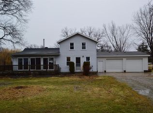 11417 Darrow Rd, Vermilion, OH 44089