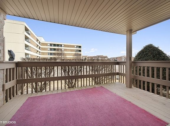 4th image of 18137 Eagle Dr